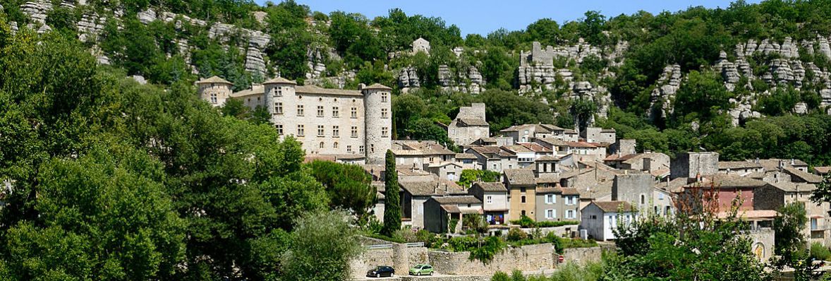 cliquez pour voir la visite virtuelle 360°