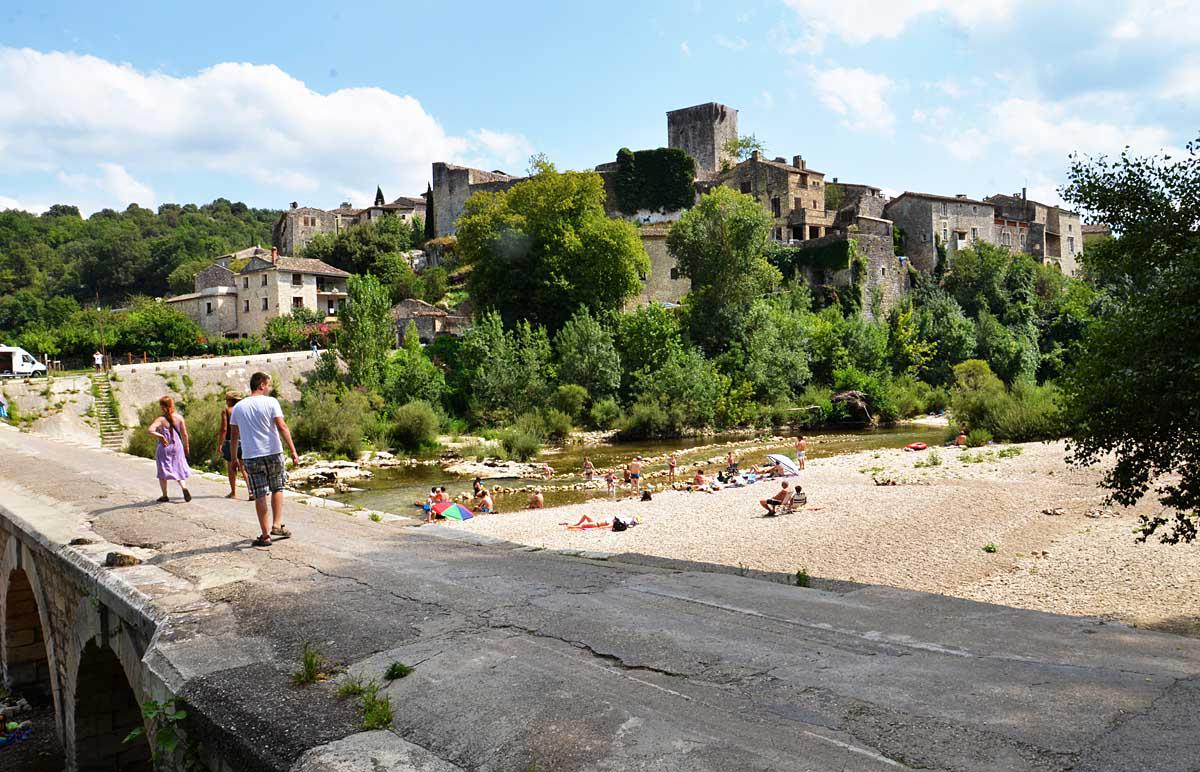 la plage au pont du Moulin